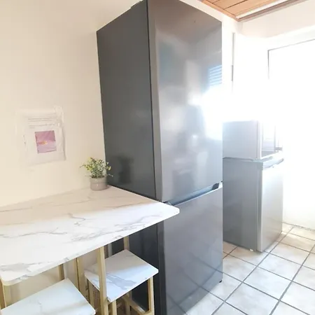 Gaestehaus Monteurzimmer #6 Eigenes Bad Parkplatz 3*